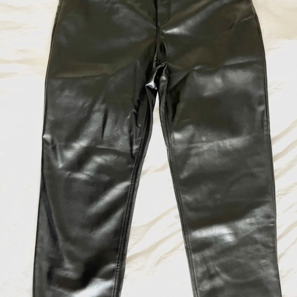 Faux leather straight leg pants - Picture 5 of 6